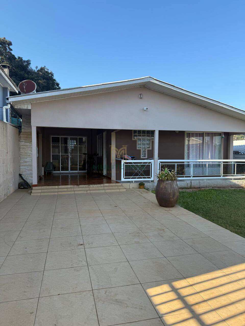 CASA Á VENDA - Muliterno Assessoria em Imóveis  44.427.652/0001-82